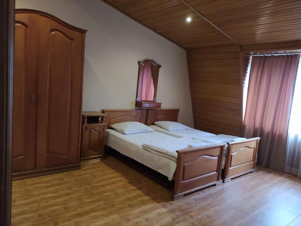 Hotel Ni&La Batumi Exterior photo